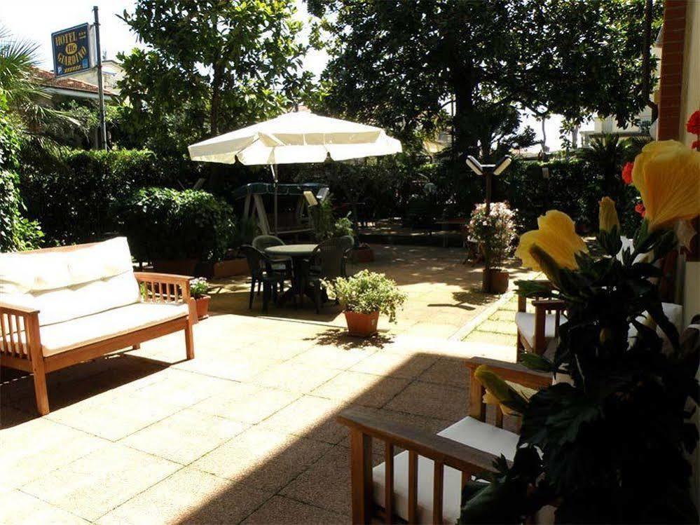 Hotel Giardino Lido di Camaiore Exterior photo